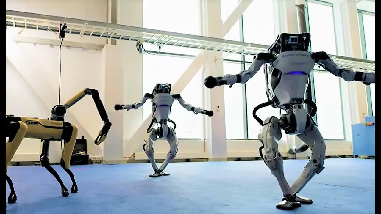 Boston Dynamics parādīja, kā jaunā Atlas robota versija pielāgojas haosam reālajā laikā