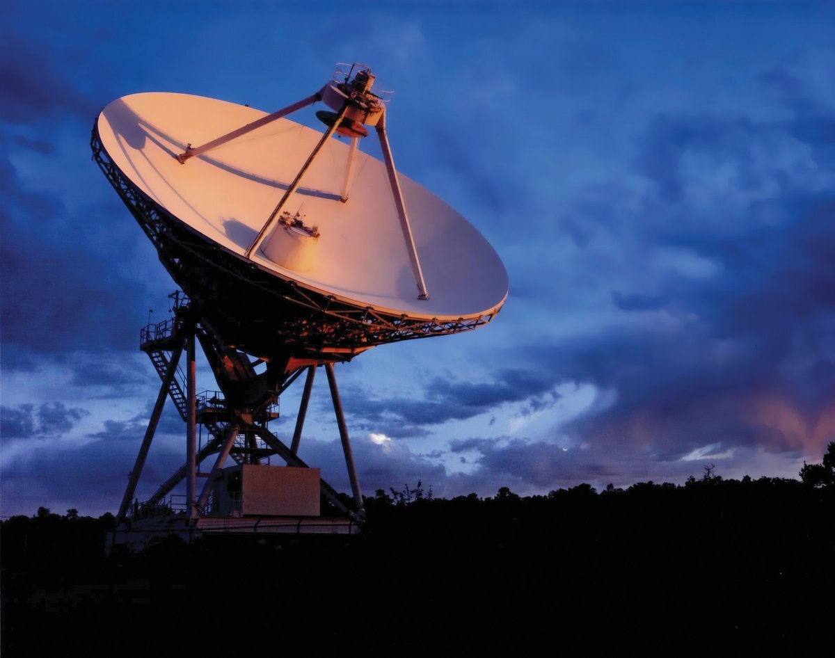 Nekas līdzīgs mūsu galaktikā iepriekš nav atrasts: kosmosā atklāts nezināms radio un rentgena signālu avots