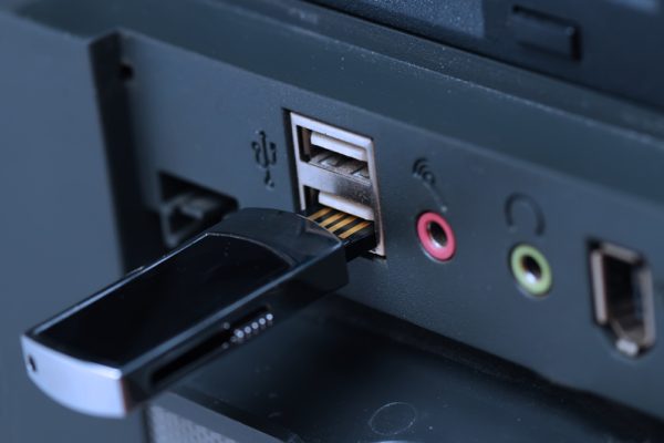 USB