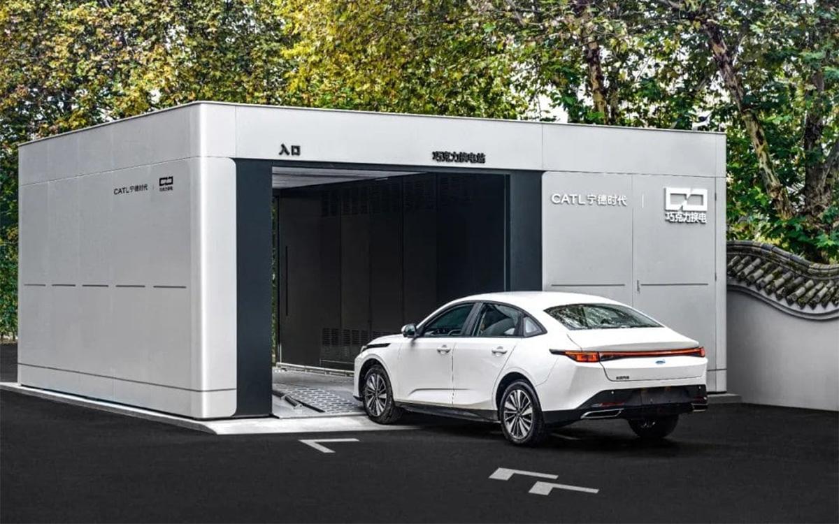 Ardievas, galvenajai problēmai ar elektromobiļu akumulatoriem: pasaules lielākais ražotājs to ir atrisinājis.