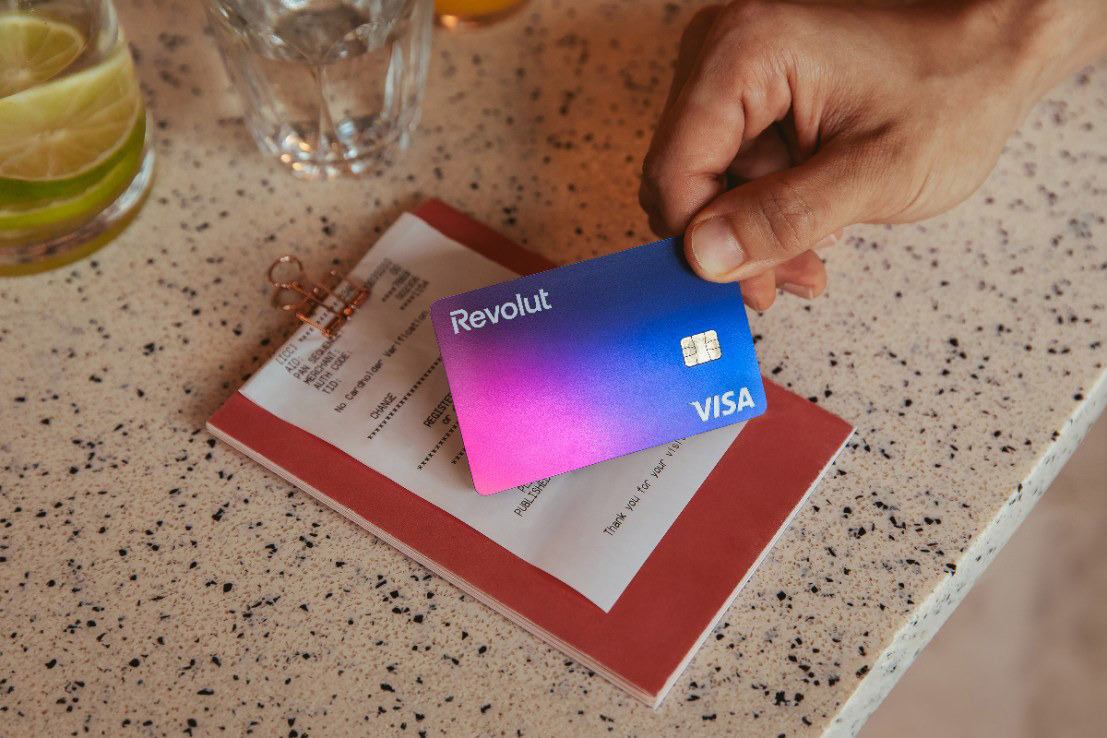 Revolut izvēlas Latviju, lai uzstādītu pirmos 50 bankomātus