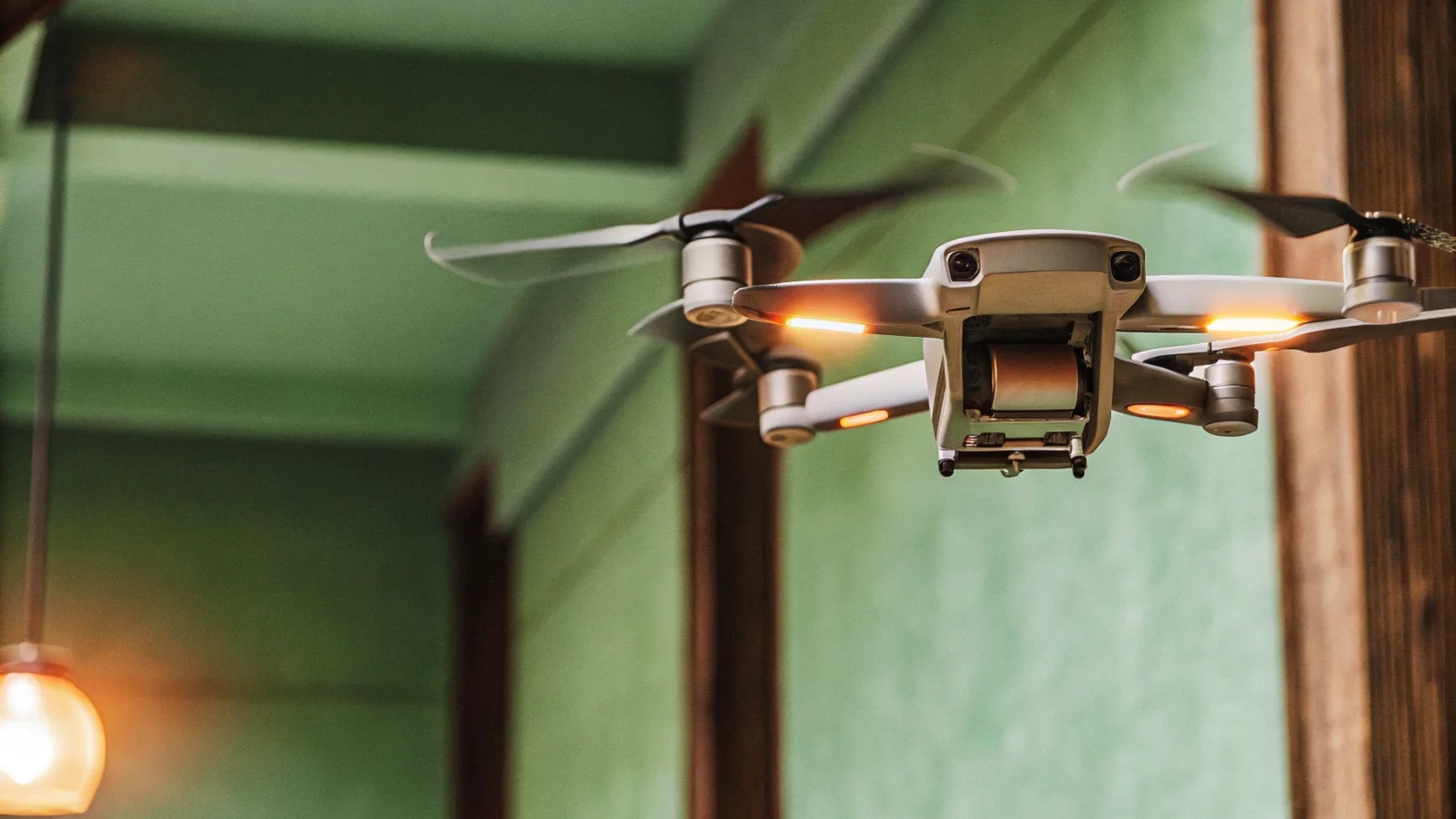 17 gadus vecs pusaudzis projektē superdronu, un Aizsardzības ministrija par to saņem 23 000 dolāru.