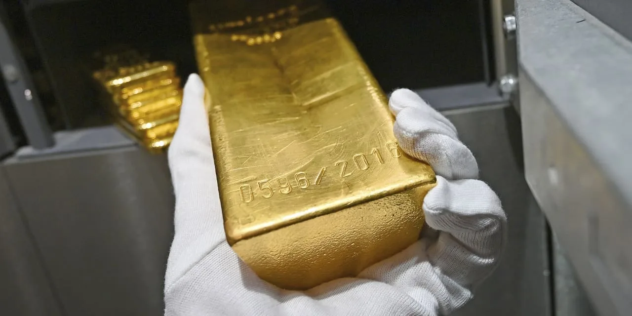 Sempi Gold krāpšanas lieta tiek izmeklēta tiesā: kā atpazīt viltotus zelta stieņus, lai jums nepārdotu dzelzi... par zeltu.