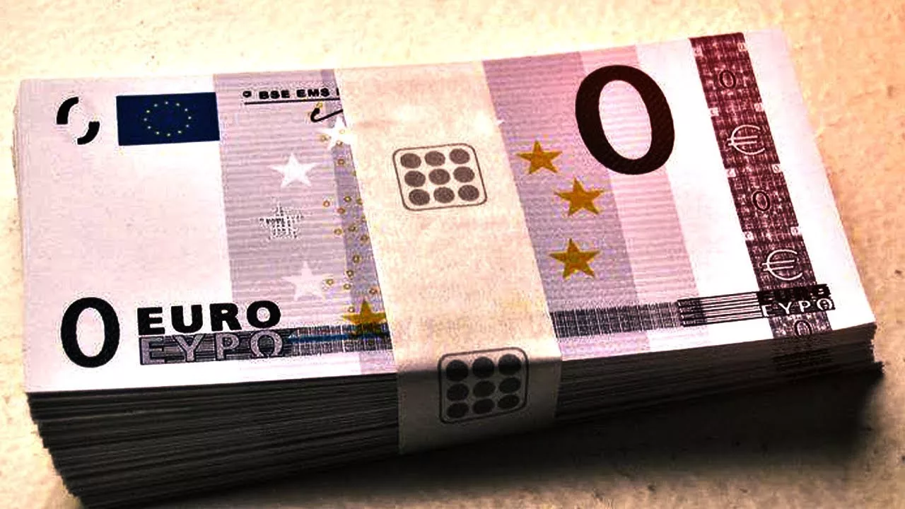 Viņš kļūdas dēļ saņēma Bizum banknoti 20 eiro vērtībā un nolēma to paturēt. Tiesnesis nolēma, ka viņam jāmaksā lielāka summa.