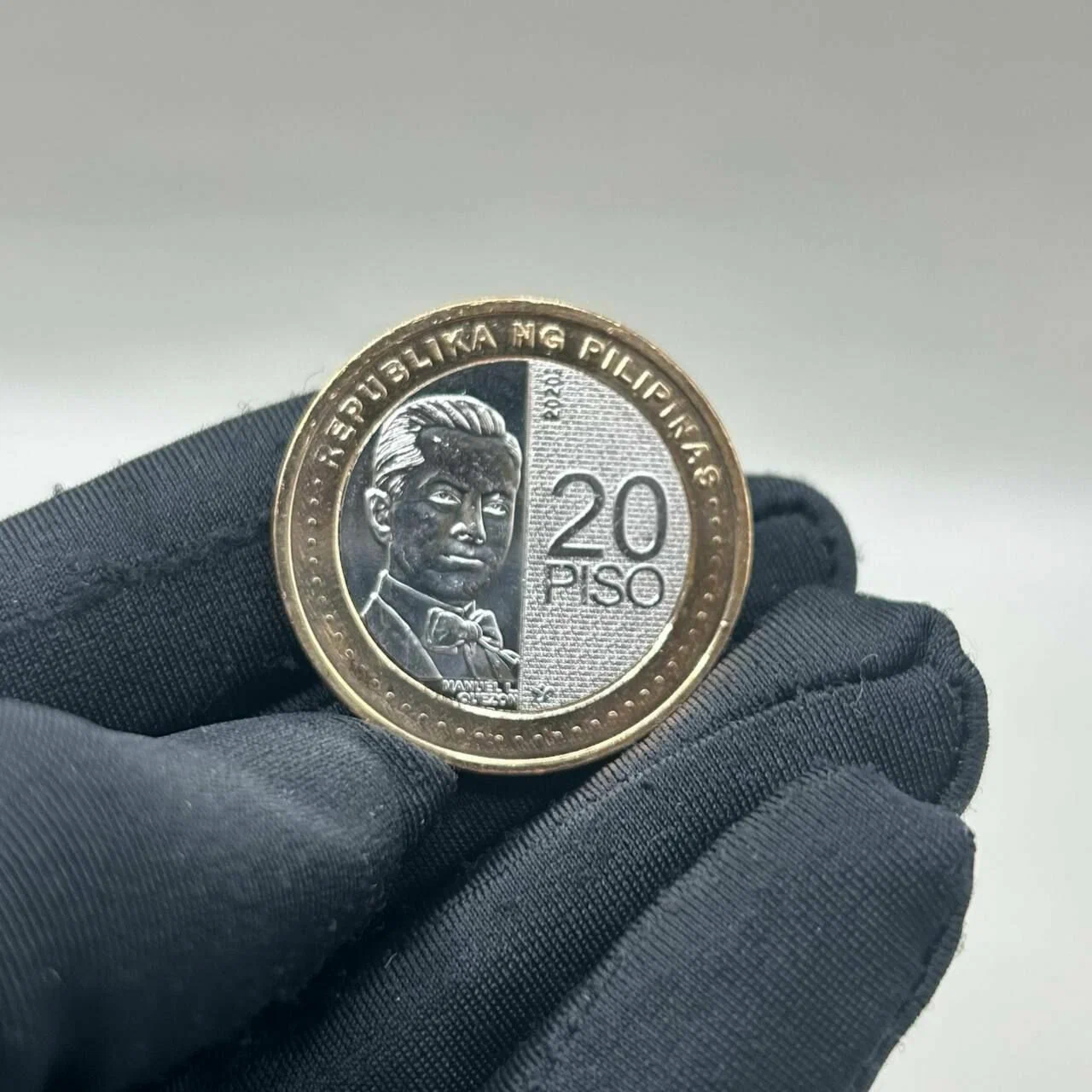 Emiliano Zapata monēta ar nominālvērtību 20 peso, ko 2019. gadā izlaida Banxico, maksā 5 000 000 peso.