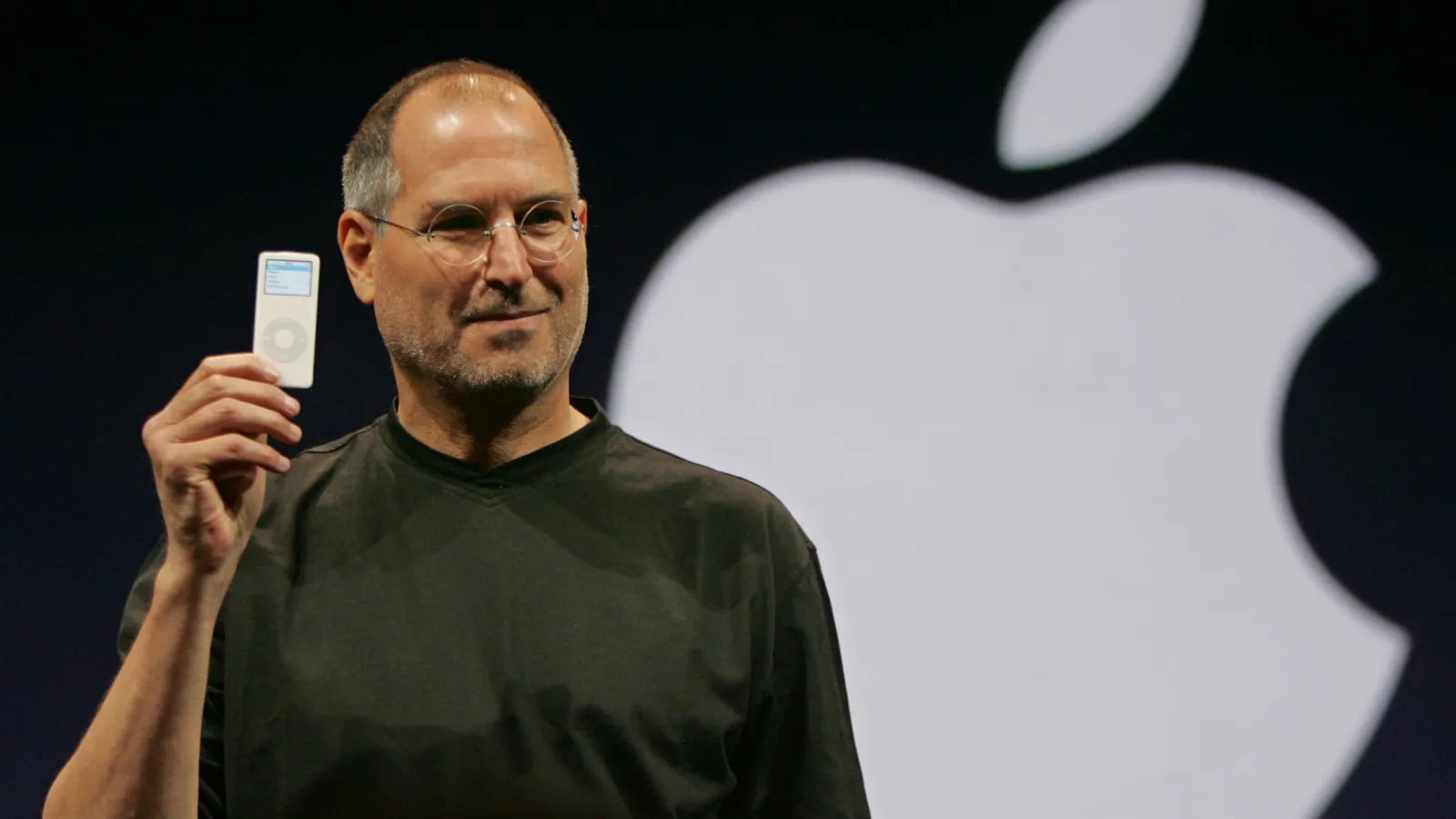 Miris Bils Atkinsons, tehnoloģiju pionieris, kurš kopā ar Stīvu Džobsu palīdzēja izveidot Apple.