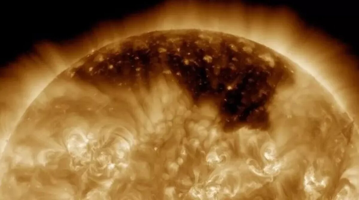 Pētnieki nevar tam noticēt: NASA tikko atklājis ledu uz zvaigznes, kas ļoti līdzinās Saulei.