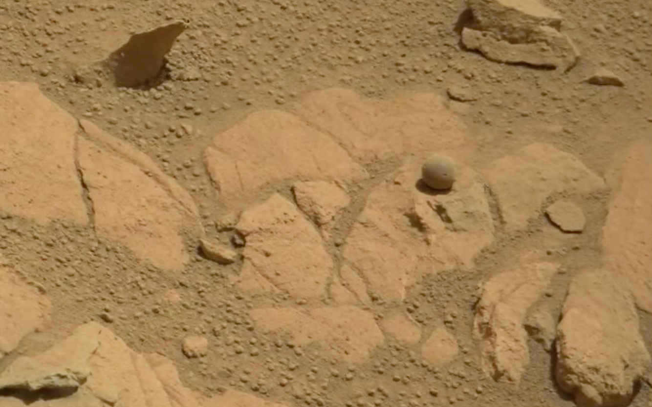 NASA ir nonākusi vienā no “huevos de araña” kubiem uz Marsa un nezina, kas tagad šeit notiks.