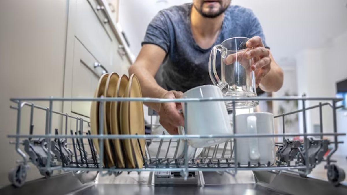 Nesen veikts pētījums atklāja milzīgo bīstamību, ko rada trauku mazgājamās mašīnas lietošana: „Šķietami nekaitīga darbība”.